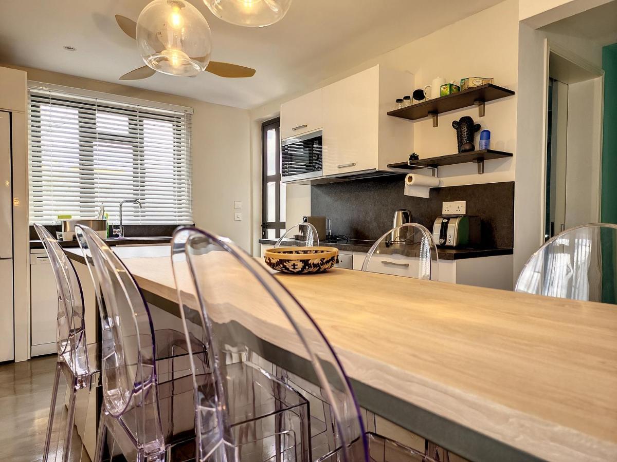 Sunkissed - Brand New Beach Apartment Located 50M From Beach Flic en Flac Ngoại thất bức ảnh