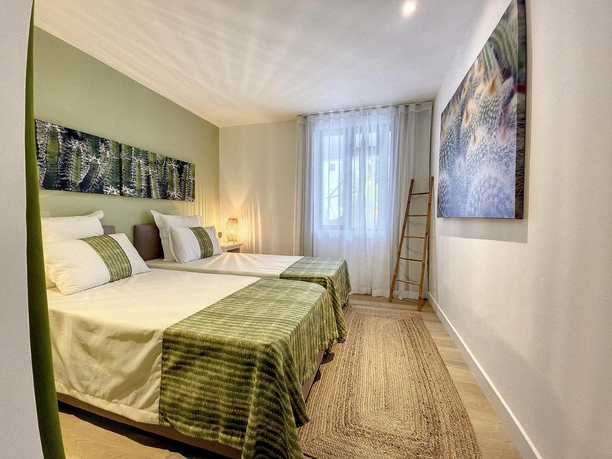 Sunkissed - Brand New Beach Apartment Located 50M From Beach Flic en Flac Ngoại thất bức ảnh