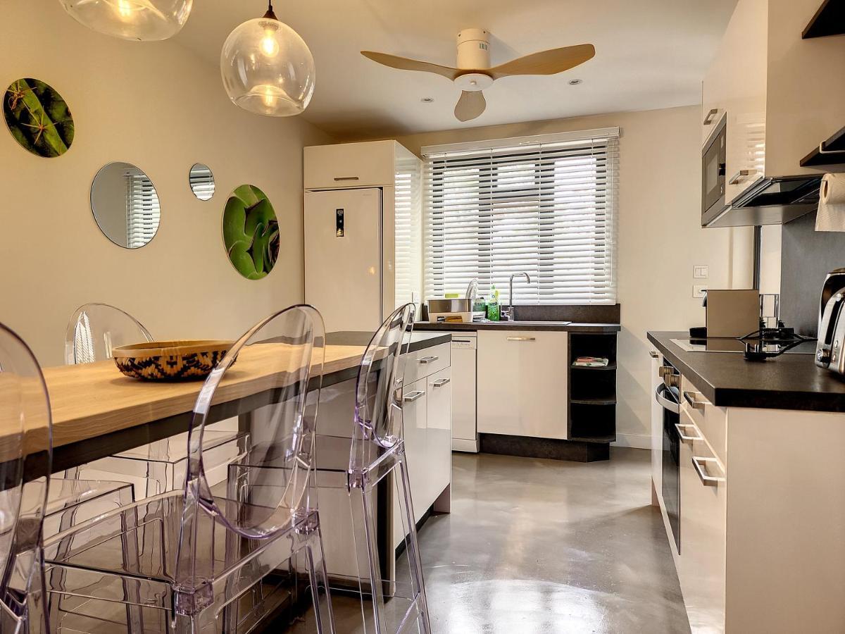 Sunkissed - Brand New Beach Apartment Located 50M From Beach Flic en Flac Ngoại thất bức ảnh