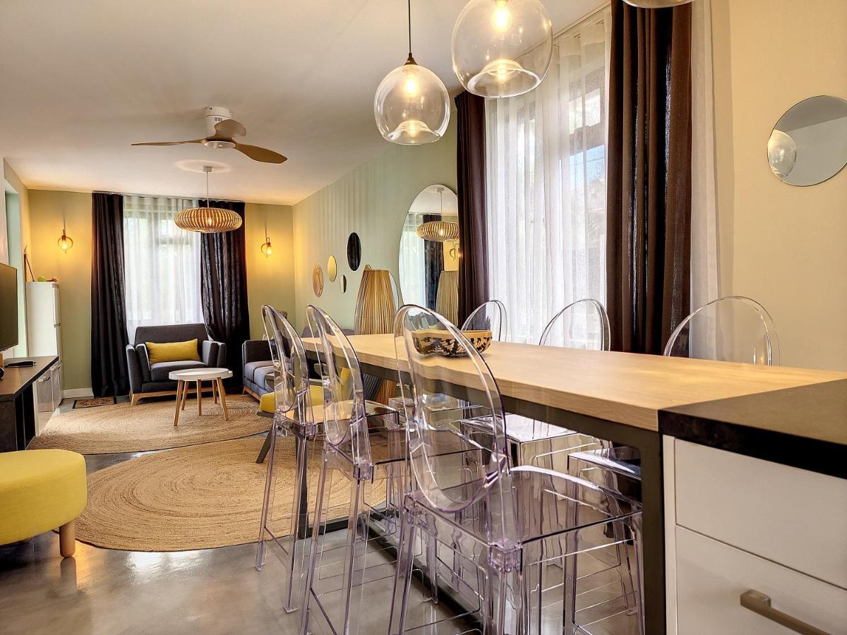 Sunkissed - Brand New Beach Apartment Located 50M From Beach Flic en Flac Ngoại thất bức ảnh
