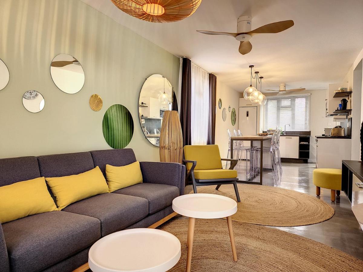 Sunkissed - Brand New Beach Apartment Located 50M From Beach Flic en Flac Ngoại thất bức ảnh